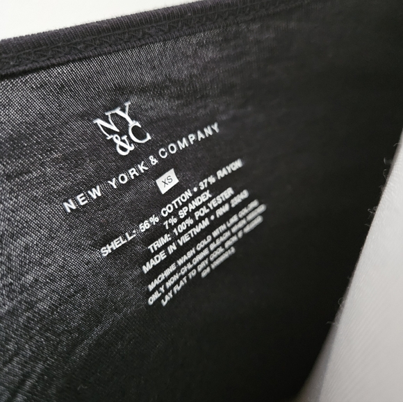 New York & Company Black Sleeveless Top - Picture 4 of 4